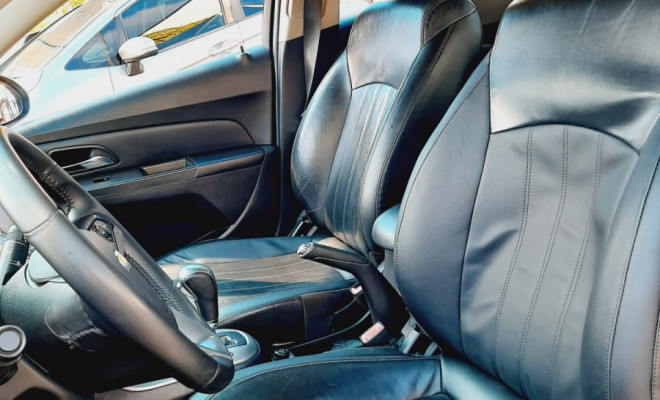 GM - Chevrolet CRUZE LT 1.8 16V FlexPower 4p Mec. 2012 Flex-8