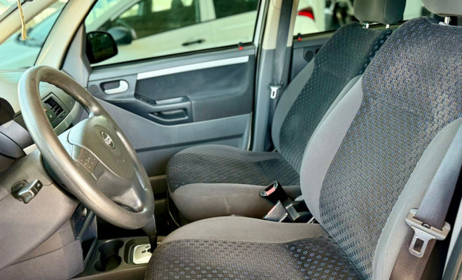 GM - Chevrolet Meriva Prem.EASYTRONIC 1.8 FlexPower 5p 2011 Flex-4