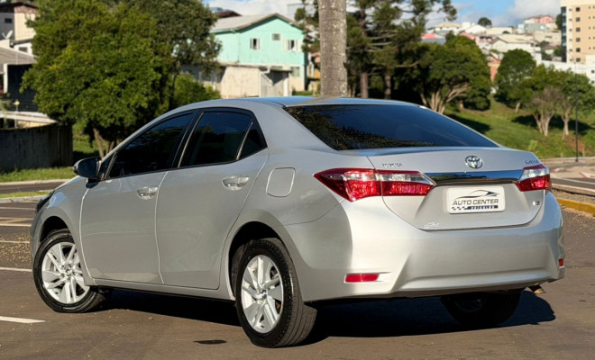 Toyota Corolla GLi Upper 1.8 Flex 16V Aut. 2017 Flex-10