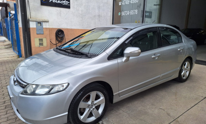 Honda Civic Sedan LXS 1.8/1.8 Flex 16V Aut. 4p 2008 Gasolina-1