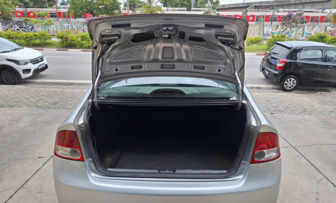 Honda Civic Sedan LXS 1.8/1.8 Flex 16V Aut. 4p 2008 Gasolina-14