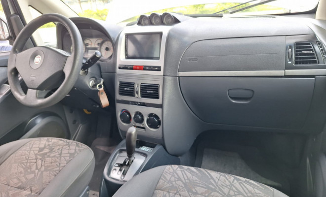 Fiat Idea Advent./ Adv.LOCKER 1.8 mpi Flex 5p 2010 Flex-8