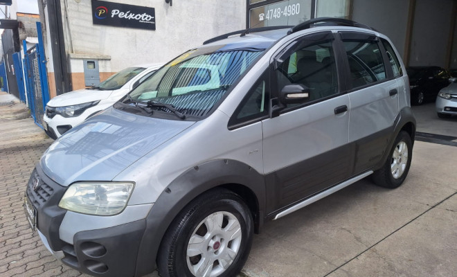 Fiat Idea Advent./ Adv.LOCKER 1.8 mpi Flex 5p 2010 Flex-2