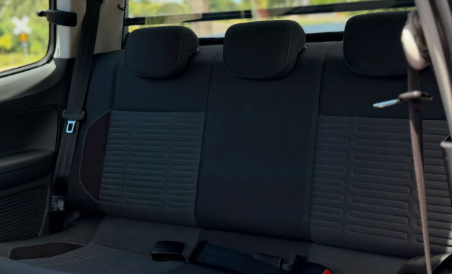 VW - VolksWagen Saveiro Highline 1.6 T. Flex 8V CD 2016 Flex-5