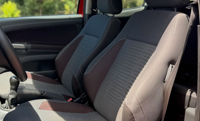 VW - VolksWagen Saveiro Highline 1.6 T. Flex 8V CD 2016 Flex-4