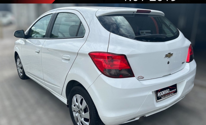 GM - Chevrolet ONIX HATCH Joy 1.0 8V Flex 5p Mec. 2019 Flex-2