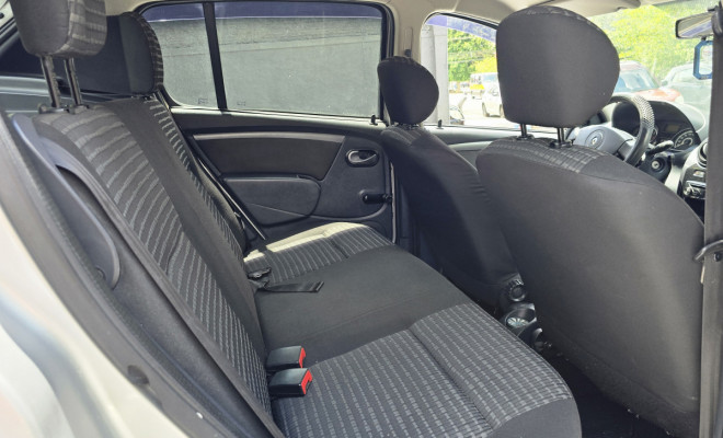 Renault SANDERO Expression Hi-Flex 1.0 16V 5p 2013 Flex-8