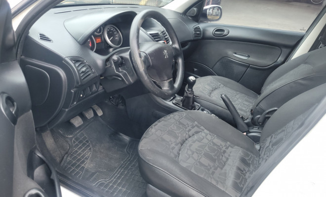 Peugeot 207 XR Sport 1.4 Flex 8V 5p 2009 Flex-6