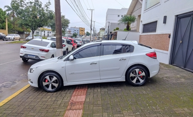 GM - Chevrolet CRUZE HB Sport LTZ 1.8 16V FlexP. 5p Aut 2014 Flex-2