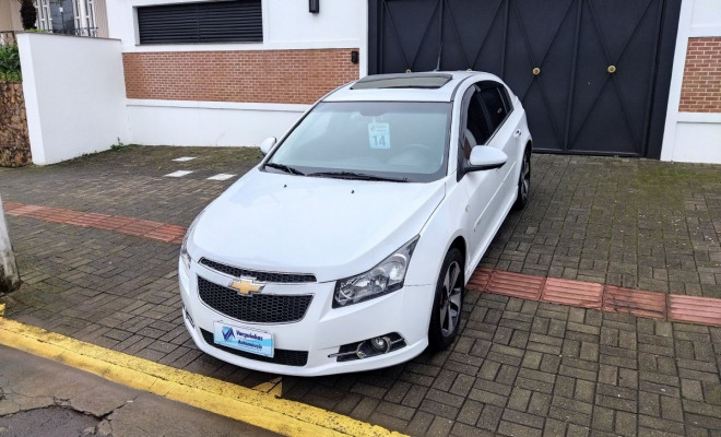 GM - Chevrolet CRUZE HB Sport LTZ 1.8 16V FlexP. 5p Aut 2014 Flex-1