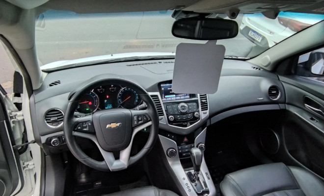 GM - Chevrolet CRUZE HB Sport LTZ 1.8 16V FlexP. 5p Aut 2014 Flex-5