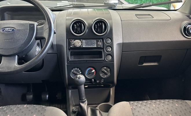 Ford EcoSport XLS 1.6/ 1.6 Flex 8V 5p 2005 Gasolina-8