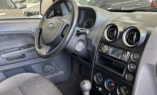 Ford EcoSport XLS 1.6/ 1.6 Flex 8V 5p 2005 Gasolina-6