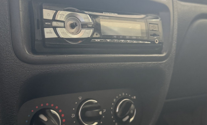 Renault Clio RN/Alizé/Expr./1.0 Hi-Power 16V 5p 2014 Flex-3