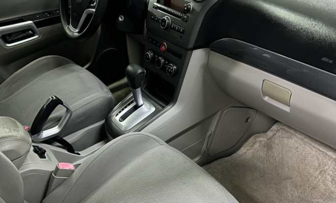 GM - Chevrolet CAPTIVA SPORT FWD 2.4 16V 171/185cv 2009 Gasolina-5