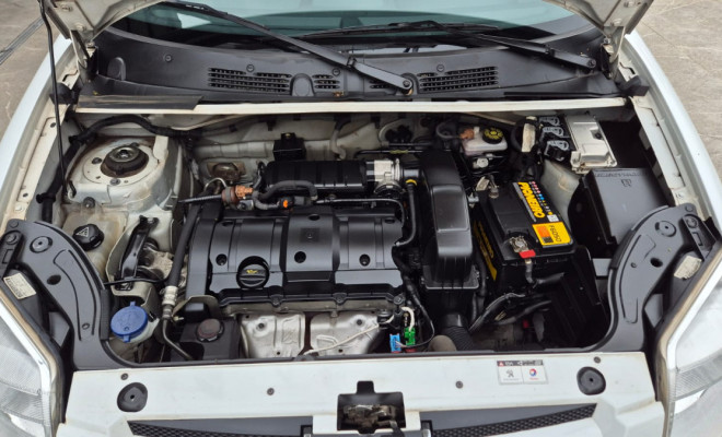 Peugeot Partner Furgão 1.6 16V/ 1.6 16V Flex 3p 2019 Flex-7