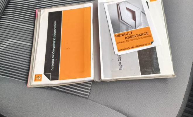 Renault LOGAN Expression Hi-Flex 1.6 8V 4p 2015 Flex-7