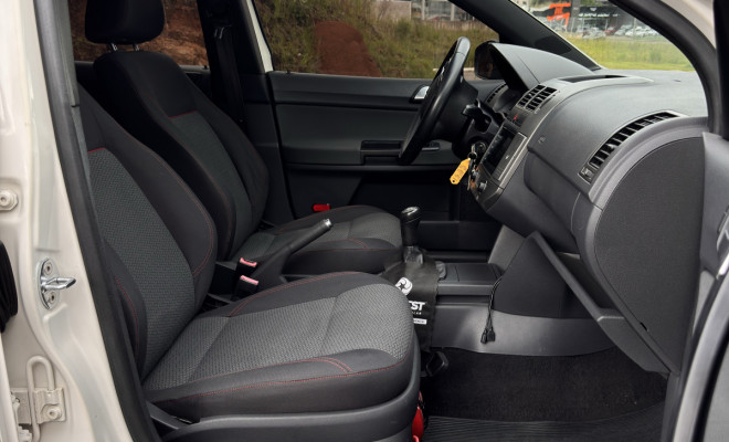 VW - VolksWagen Polo SPORTLINE 1.6 Mi Total Flex 8V 5p 2014 Flex-3