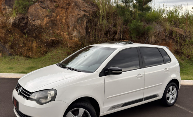 VW - VolksWagen Polo SPORTLINE 1.6 Mi Total Flex 8V 5p 2014 Flex-1