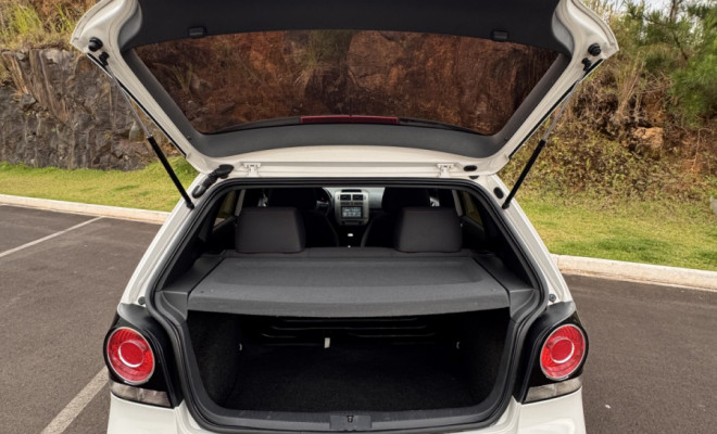 VW - VolksWagen Polo SPORTLINE 1.6 Mi Total Flex 8V 5p 2014 Flex-7