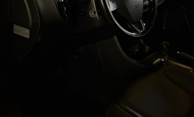 Mitsubishi OUTLANDER 2.0 16V 160cv Aut. 2016 Gasolina-18