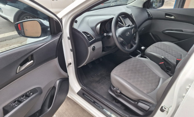 Hyundai HB20S C.Plus/C.Style1.0 Flex 12V Mec. 4P 2018 Flex-12