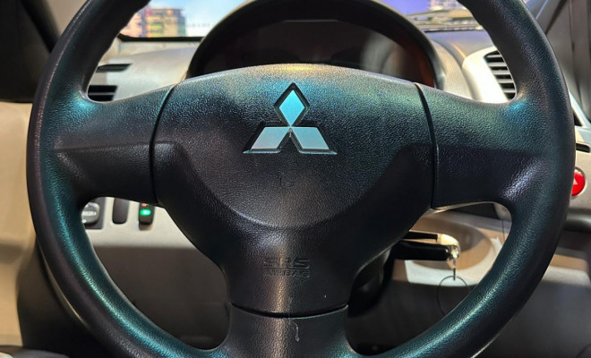 Mitsubishi L200 Triton HLS 2.4 Flex 16V CD Mec. 2016 Flex-6