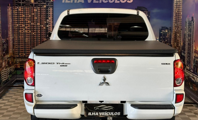 Mitsubishi L200 Triton HLS 2.4 Flex 16V CD Mec. 2016 Flex-13