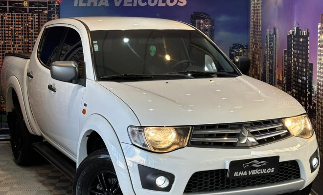 Mitsubishi L200 Triton HLS 2.4 Flex 16V CD Mec. 2016 Flex-1
