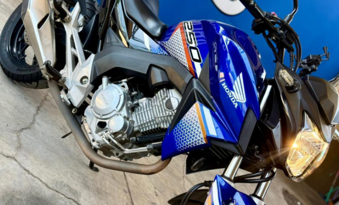 HONDA CB 250 TWISTER/FLEXONE 2022 Gasolina-3