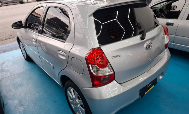 Toyota ETIOS X 1.3 Flex 16V 5p Mec. 2016 Flex-2