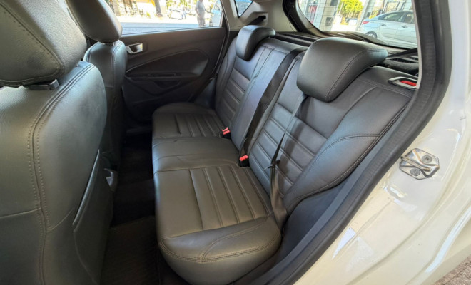 Ford Fiesta 1.6 16V Flex Aut. 5p 2016 Flex-7