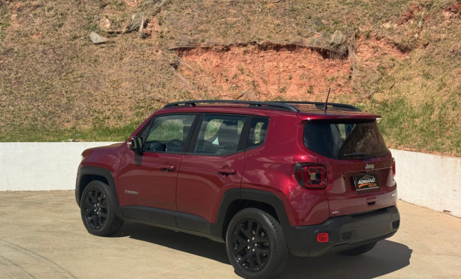 RENEGADE LONGITUDE 1.8 AUT. 2021 | COMPLETO, ELEGANTE E PRONTO PARA VOCÊ-15