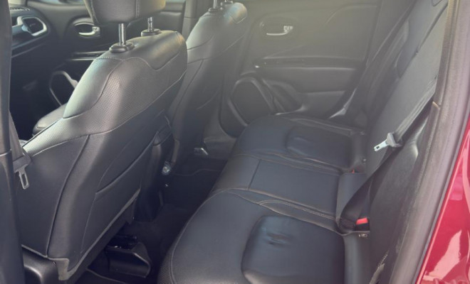 RENEGADE LONGITUDE 1.8 AUT. 2021 | COMPLETO, ELEGANTE E PRONTO PARA VOCÊ-8