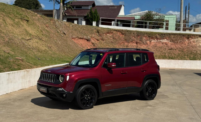 RENEGADE LONGITUDE 1.8 AUT. 2021 | COMPLETO, ELEGANTE E PRONTO PARA VOCÊ-14