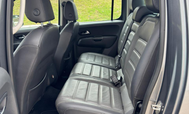 Amarok Highline 2.0 4x4 Diesel Aut. 2019 | Completíssima e pronta para o trabalho e o conforto-8