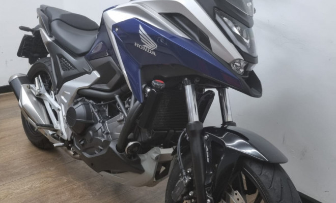 HONDA NC 750X/NC 750X ABS 2023 Gasolina-0