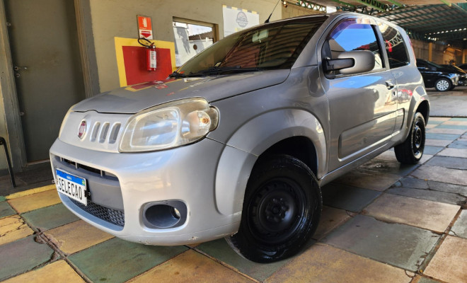 Fiat UNO VIVACE Celeb. 1.0 EVO F. Flex 8V 3p 2012 Flex