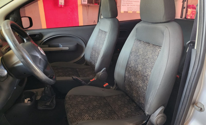 Fiat UNO VIVACE Celeb. 1.0 EVO F. Flex 8V 3p 2012 Flex-7