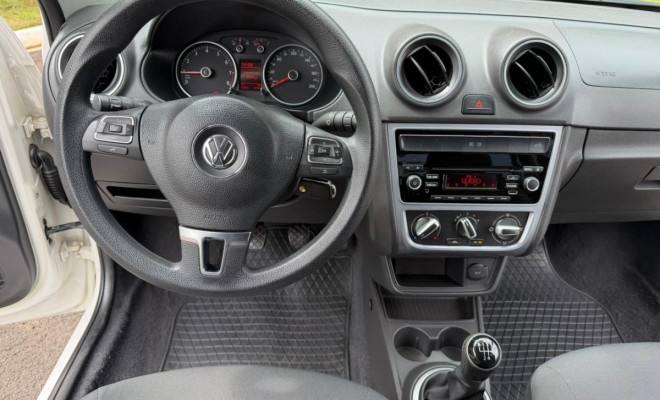 VW - VolksWagen Saveiro Trendline 1.6 T.Flex 8V CD 2015 Flex-19