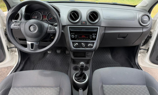 VW - VolksWagen Saveiro Trendline 1.6 T.Flex 8V CD 2015 Flex-21