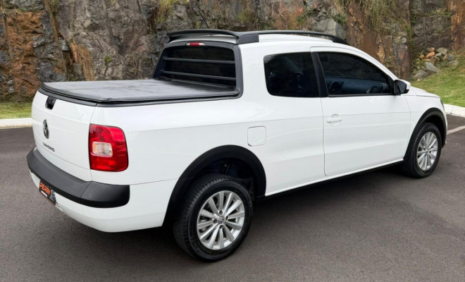 VW - VolksWagen Saveiro Trendline 1.6 T.Flex 8V CD 2015 Flex-12