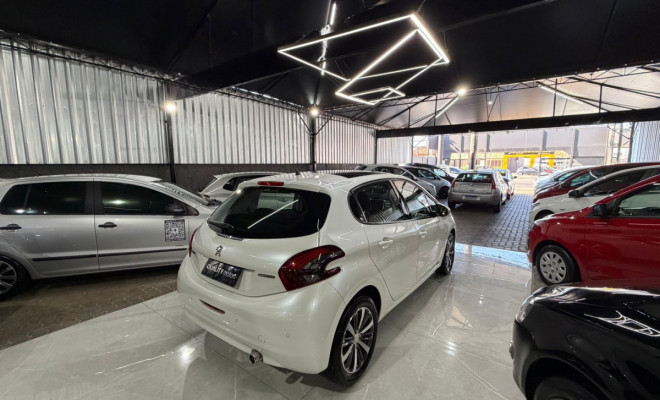 Peugeot 208 Griffe 1.6 Flex 16V 5p Aut. 2019 Flex-2