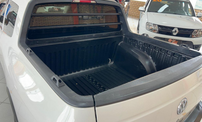 VW - VolksWagen Saveiro Robust 1.6 Total Flex 8V CD 2020 Flex-5