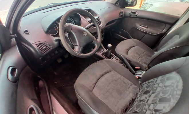 Peugeot 207 XR 1.4 Flex 8V 5p 2009 Flex-7