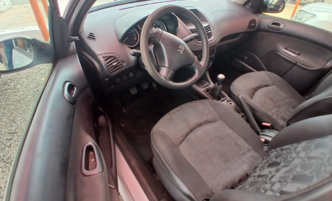 Peugeot 207 XR 1.4 Flex 8V 5p 2009 Flex-8