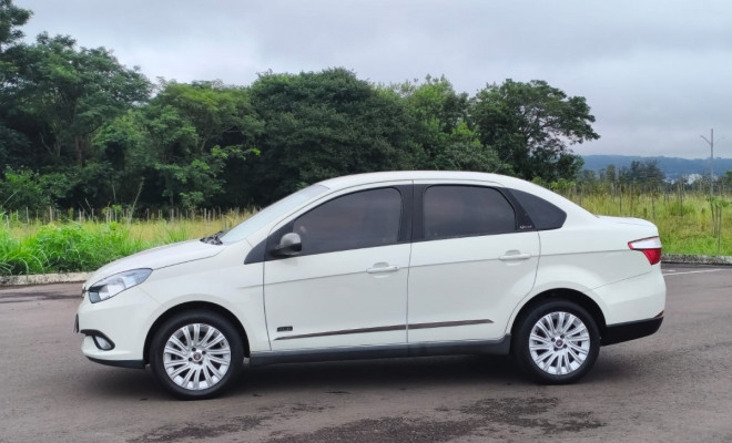 Fiat Grand Siena ESSENCE 1.6 Flex 16V 2016 Flex-0