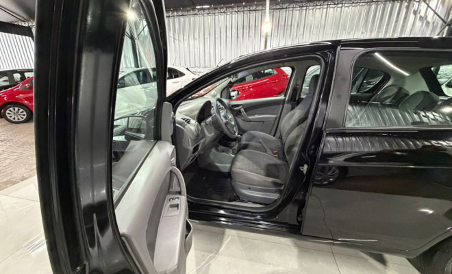 Fiat Palio ATTRA./ITÁLIA 1.4 EVO F.Flex 8V 5p 2013 Flex-9