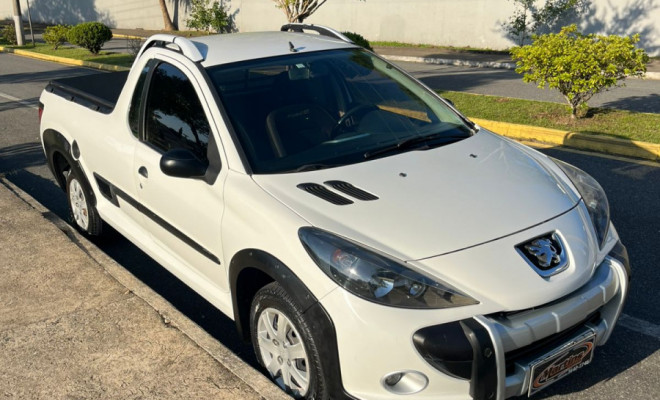 Peugeot HOGGAR ESCAPADE 1.6 Flex 16V 2p 2011 Flex