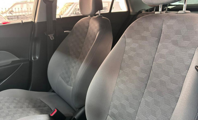 Hyundai HB20S C.Plus/C.Style 1.6 Flex 16V Mec.4p 2016 Flex-7